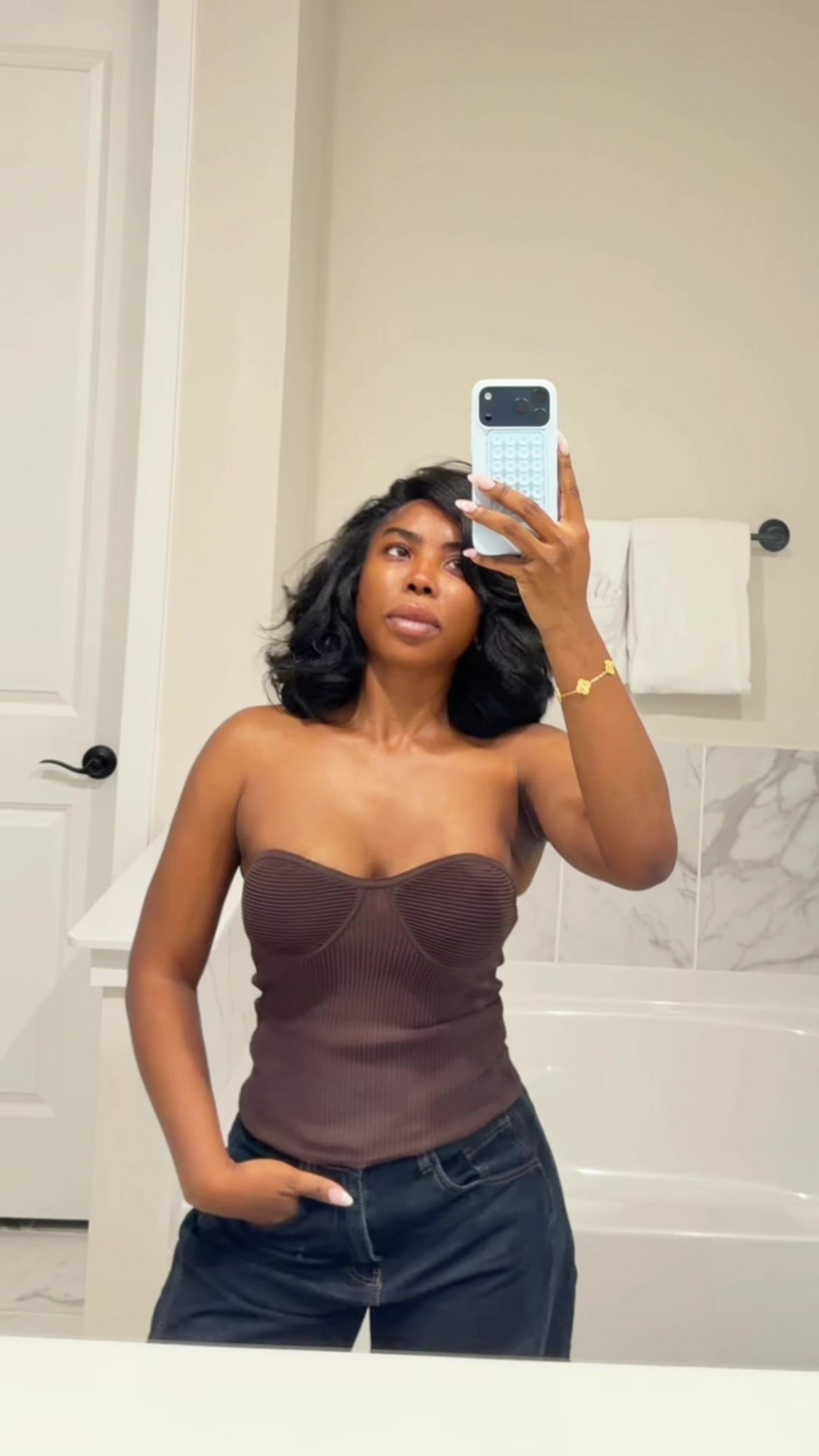 @Nnechie