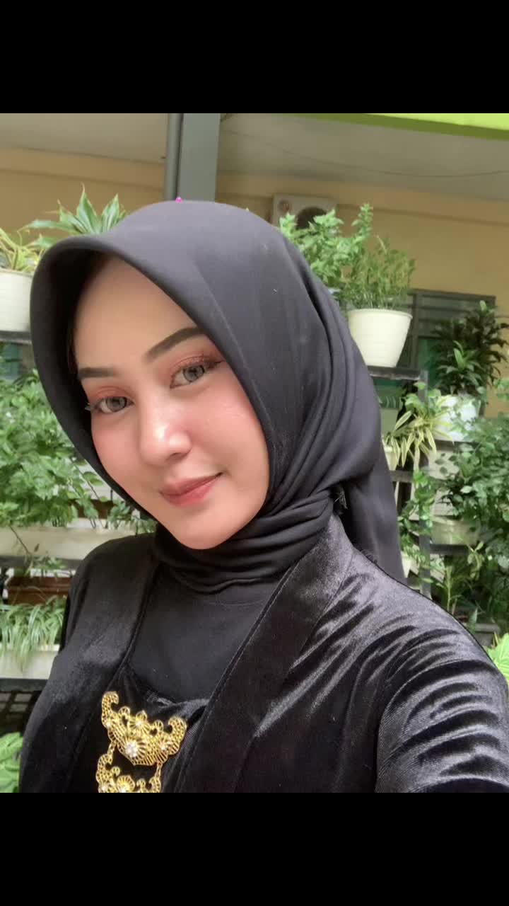 @عالية