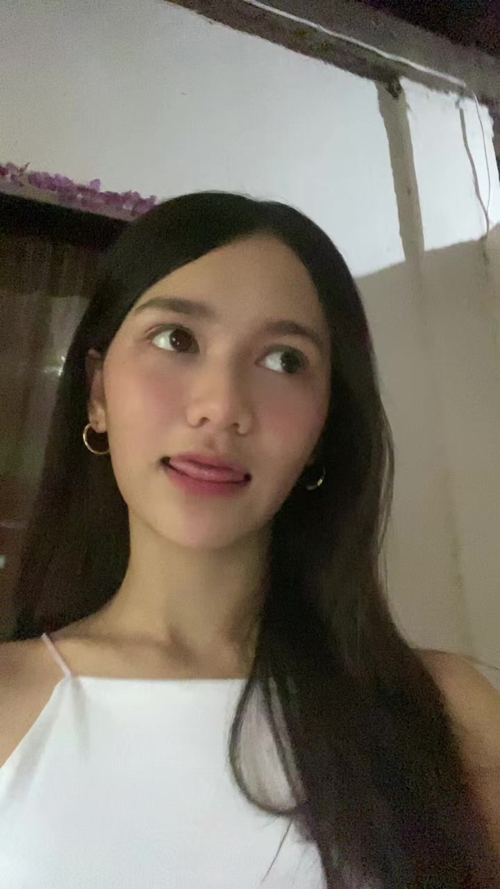 @Nadine loose thread