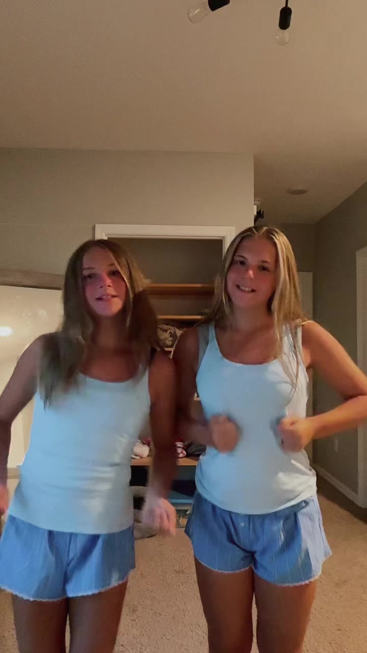 @LaFamilia