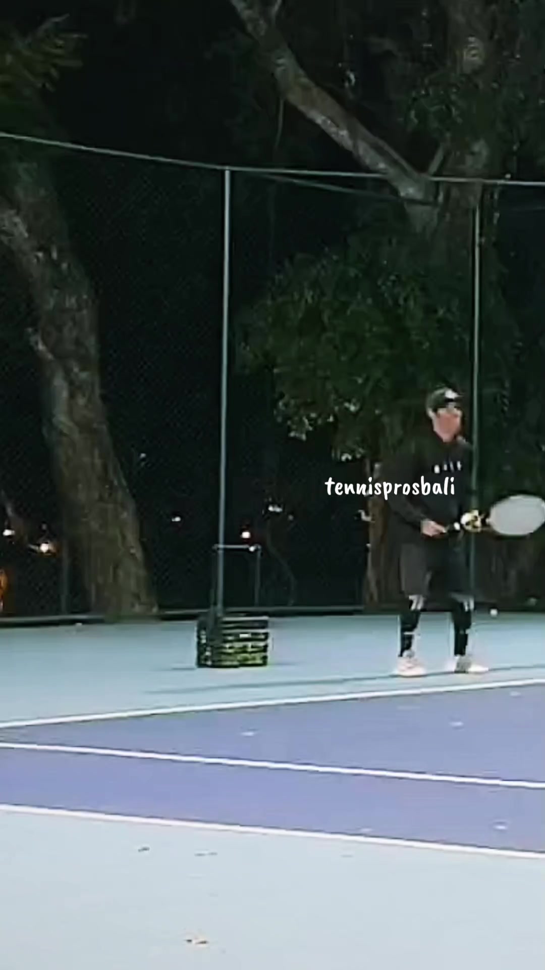 @tennisprosbali