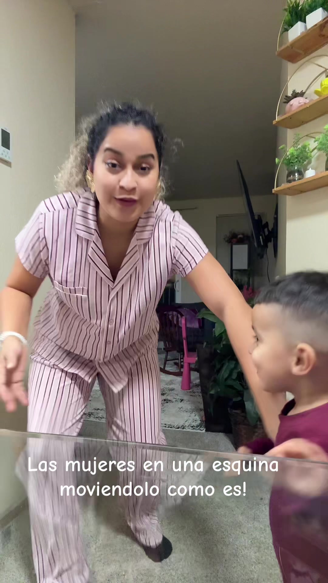 @Melody Bola&ntilde;os