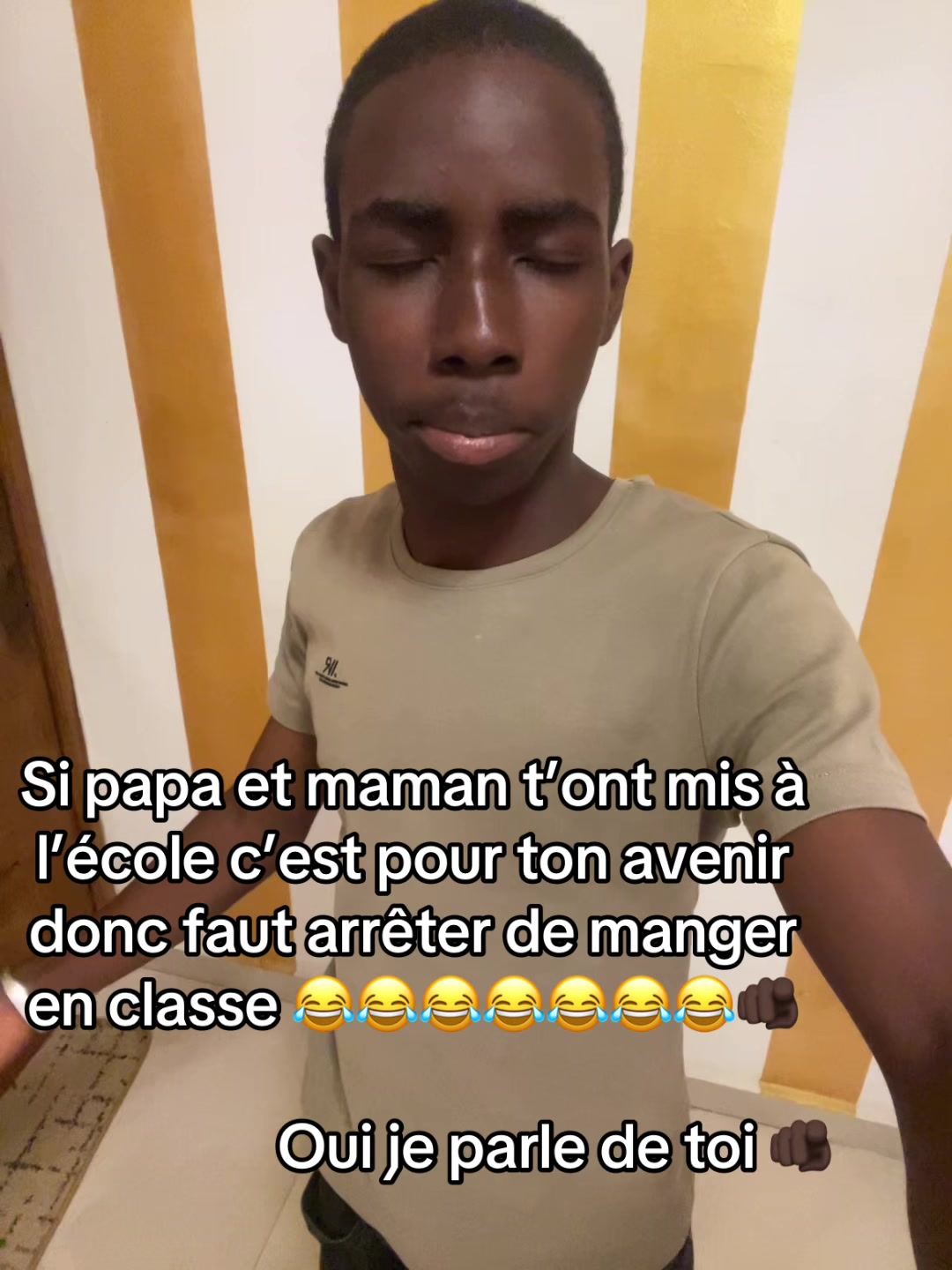 @YOᗩᑎᑎ3᙭