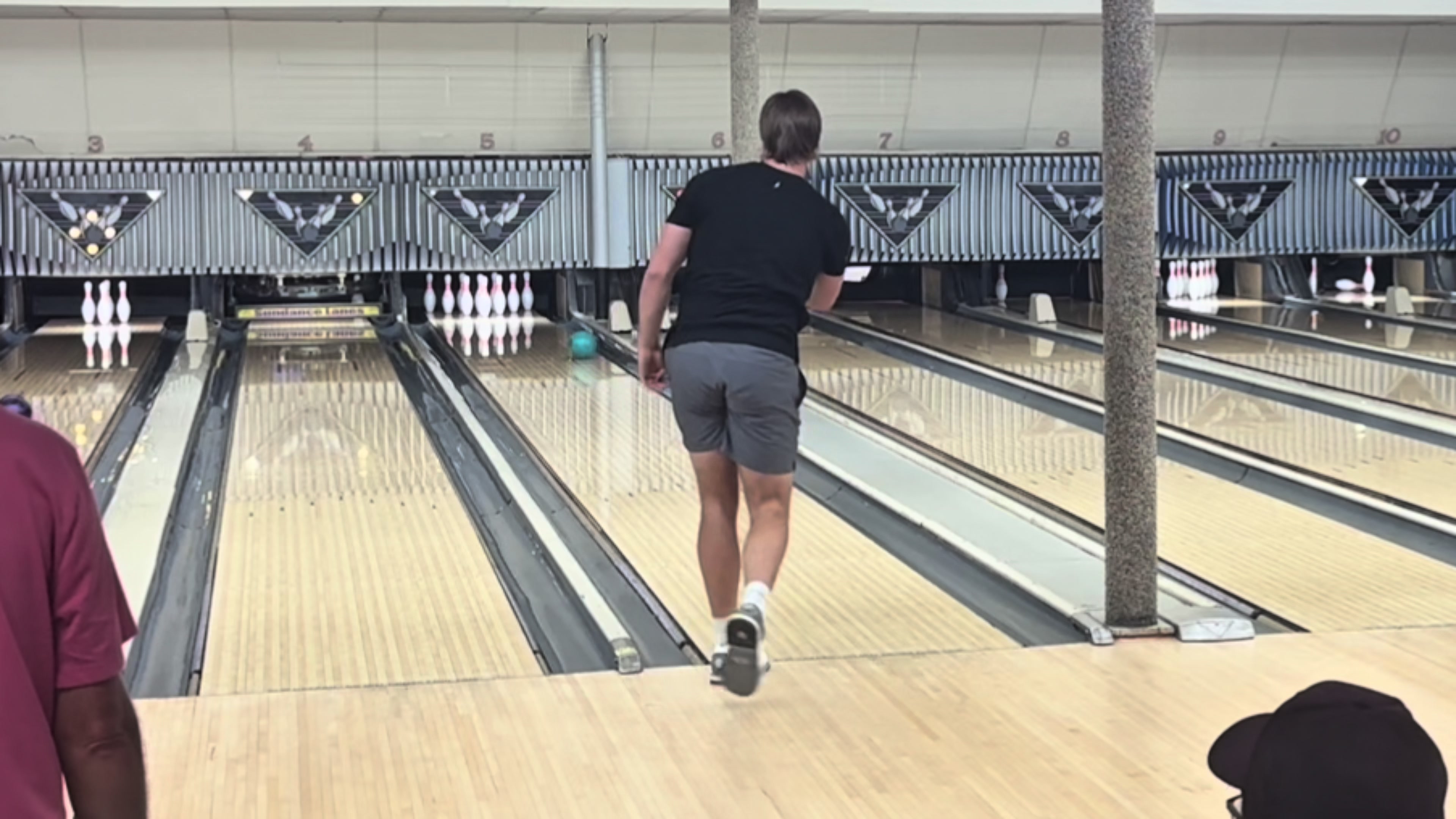 @BowlingByBeek