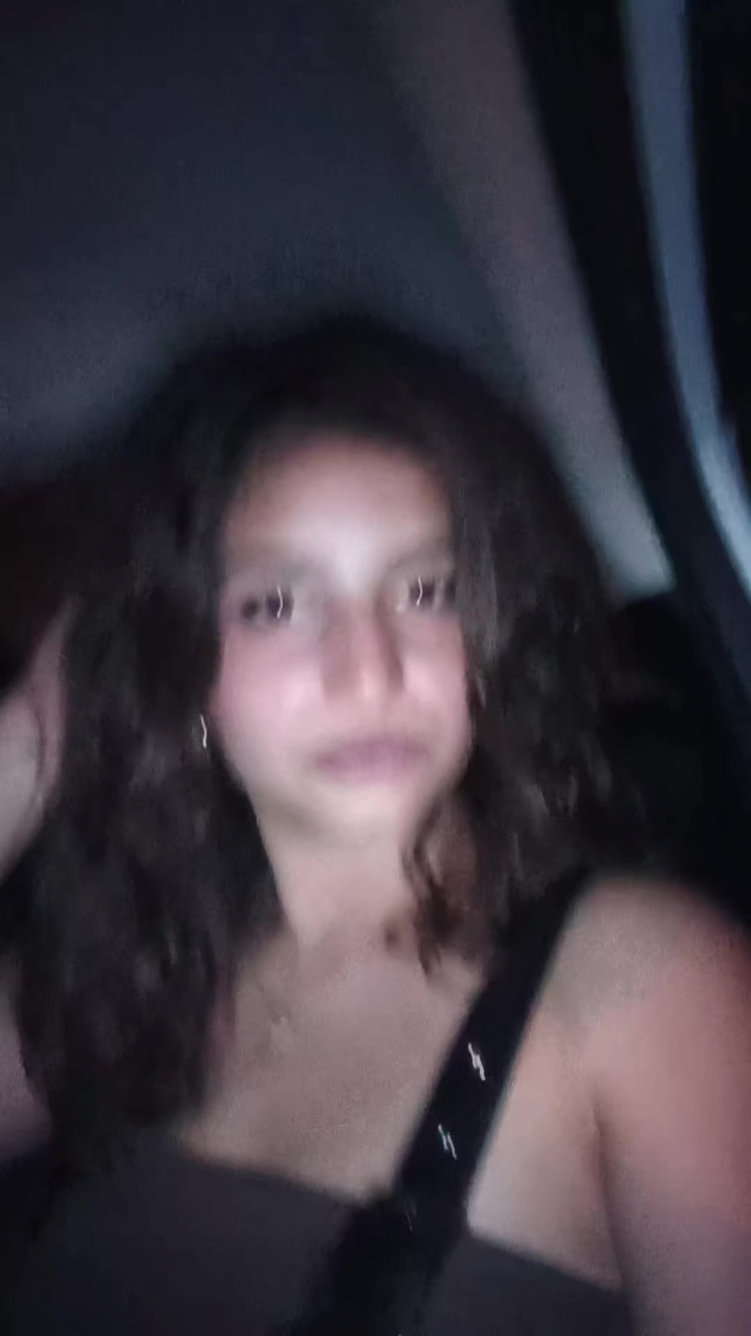@T B