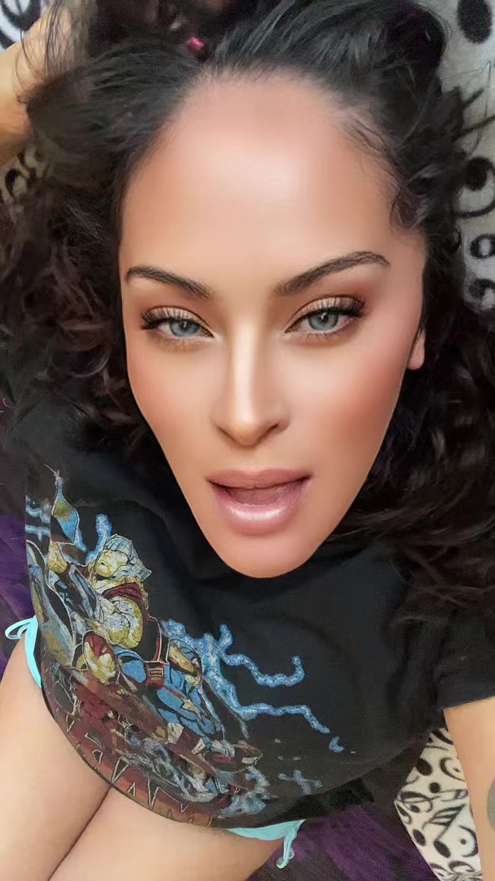 @👑Empress Felicia👑
