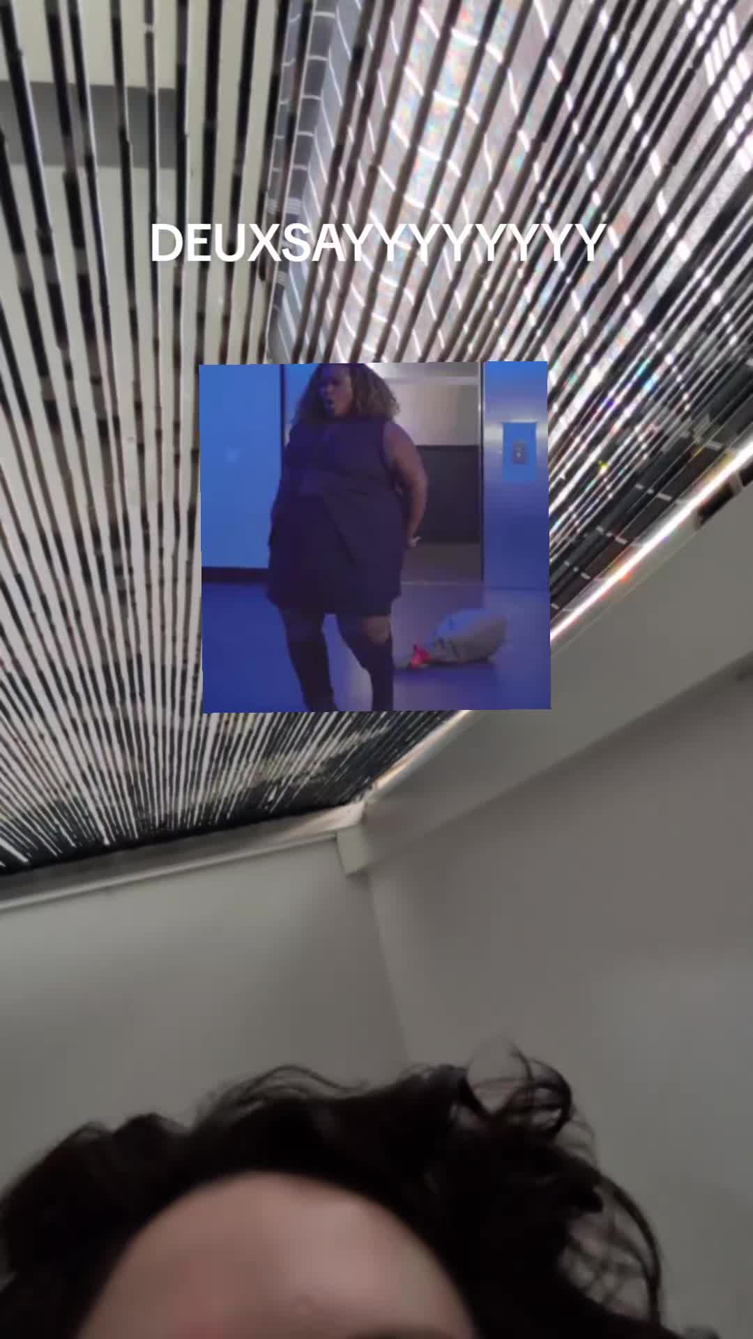 @T