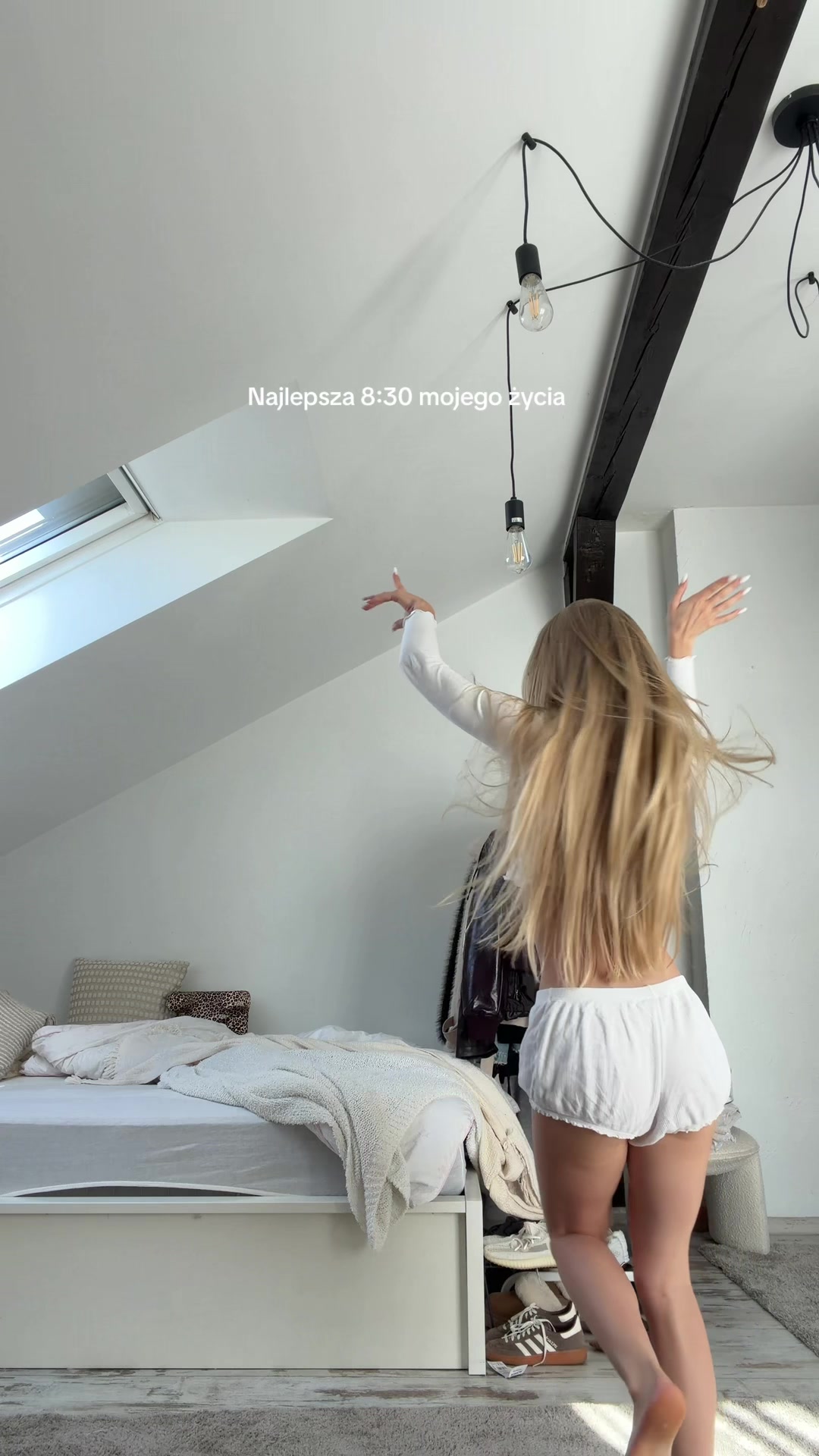 @𝐬𝐨𝐟𝐢𝐣𝐚.𝐛𝐮𝐜𝐡𝐭𝐚☁️
