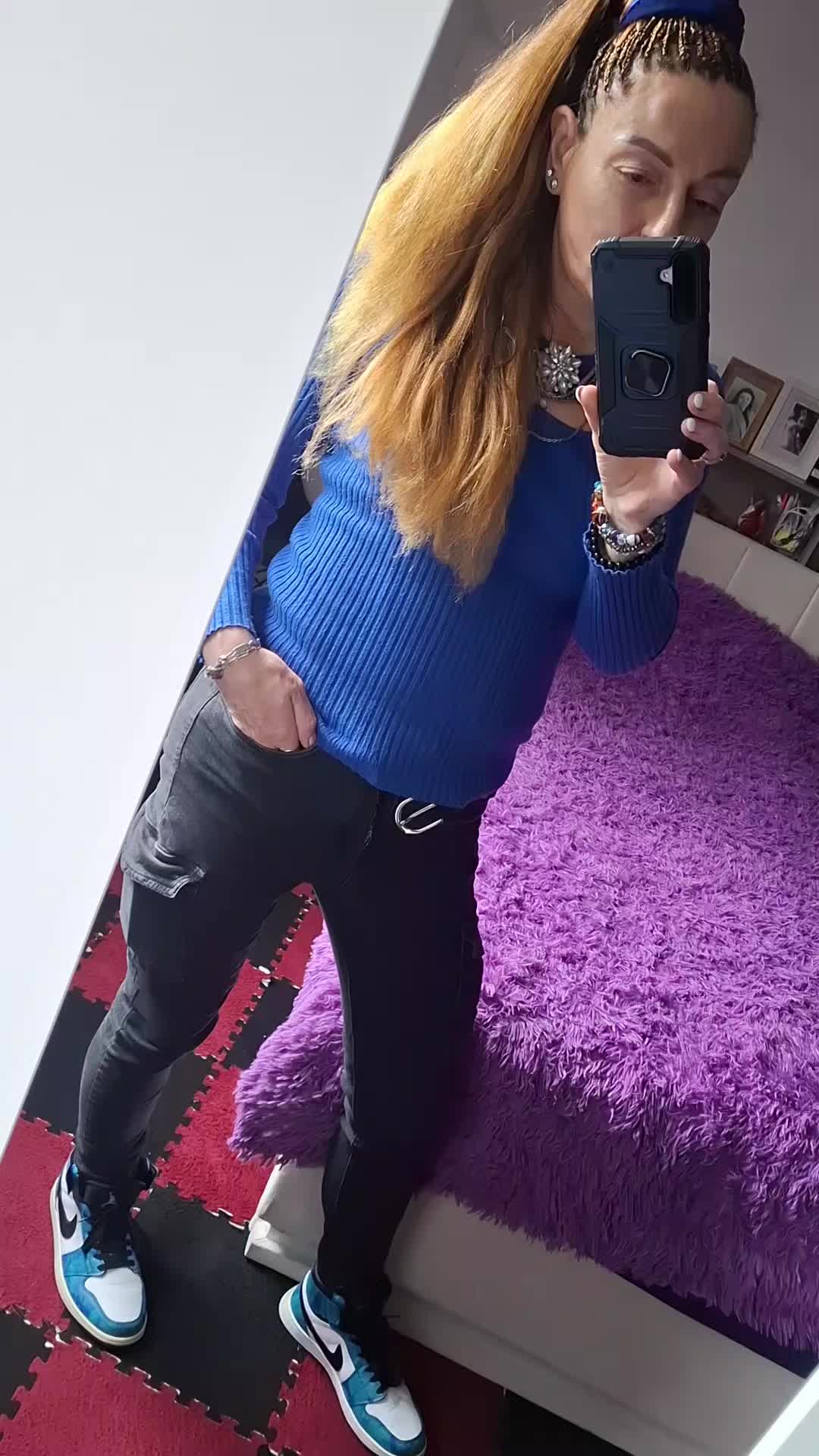 @Marina Gassama