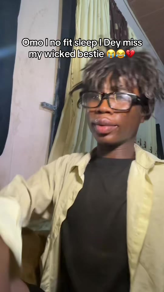@AFOLABI ❤️✨