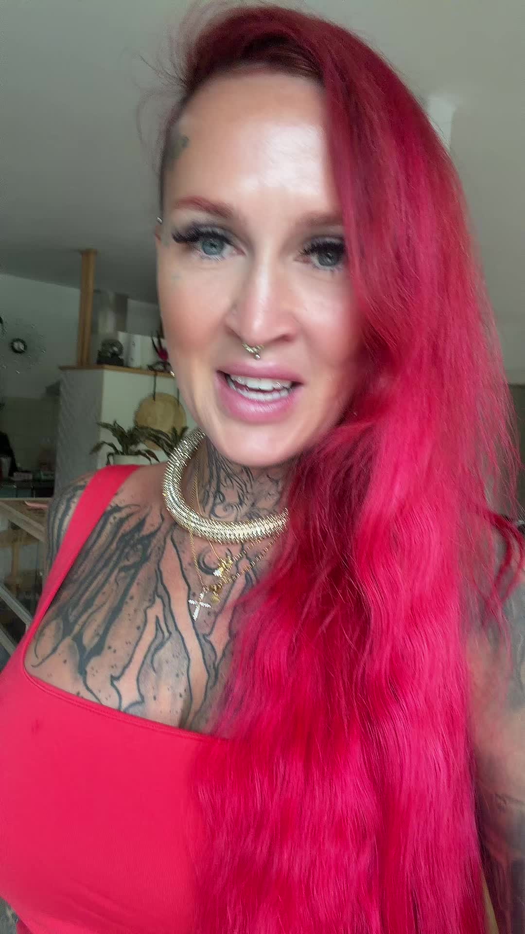 @Sheena Red