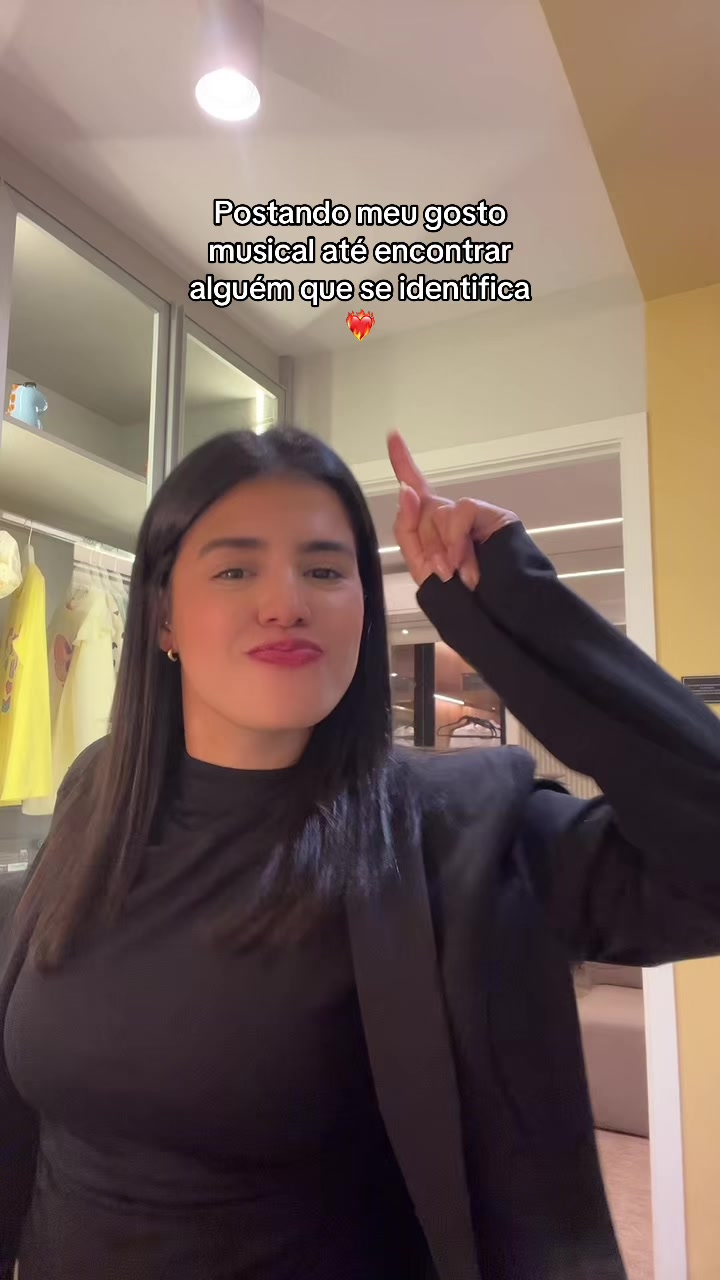 @Fernanda Andrade 🧨