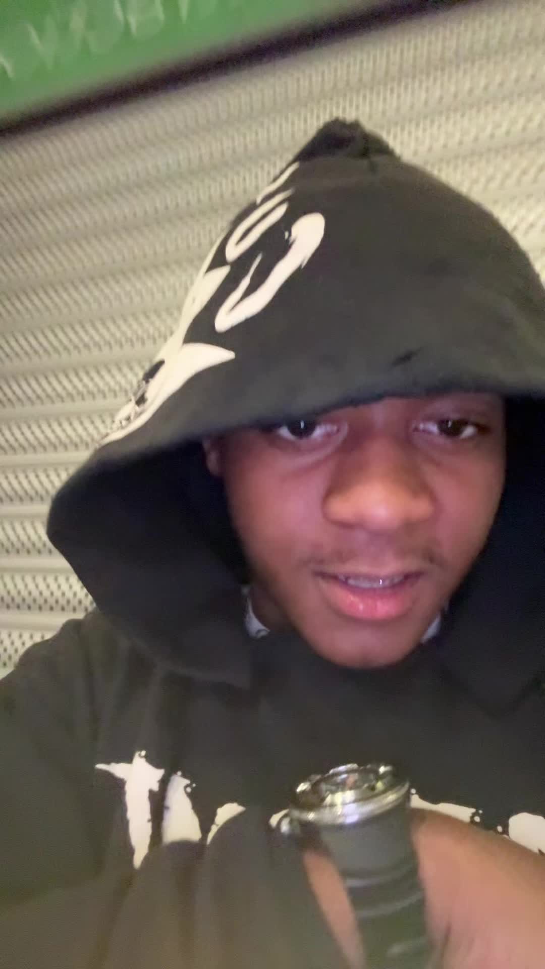 @DeeNock