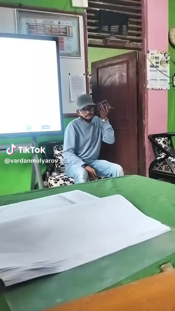 @Si Ganteng Dari Cihirup
