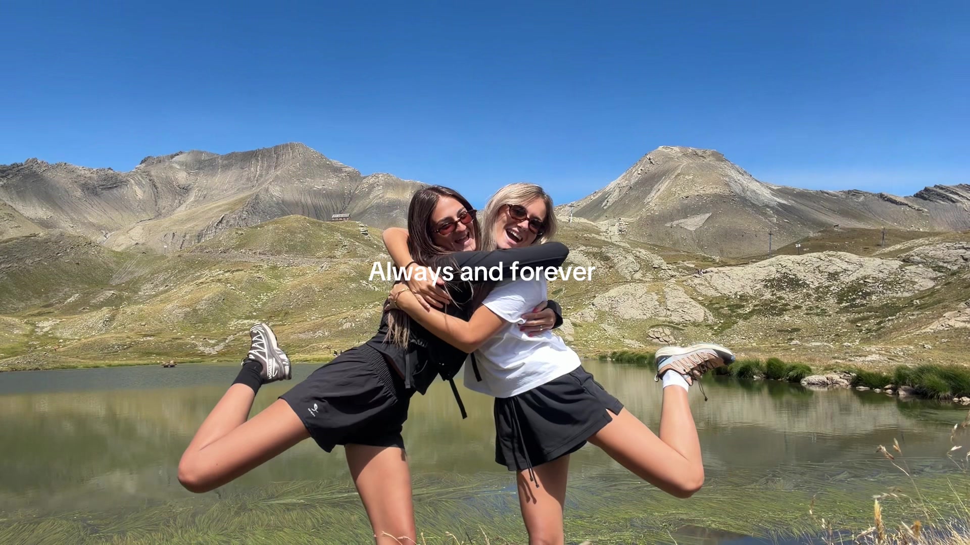 @lili.canovaa