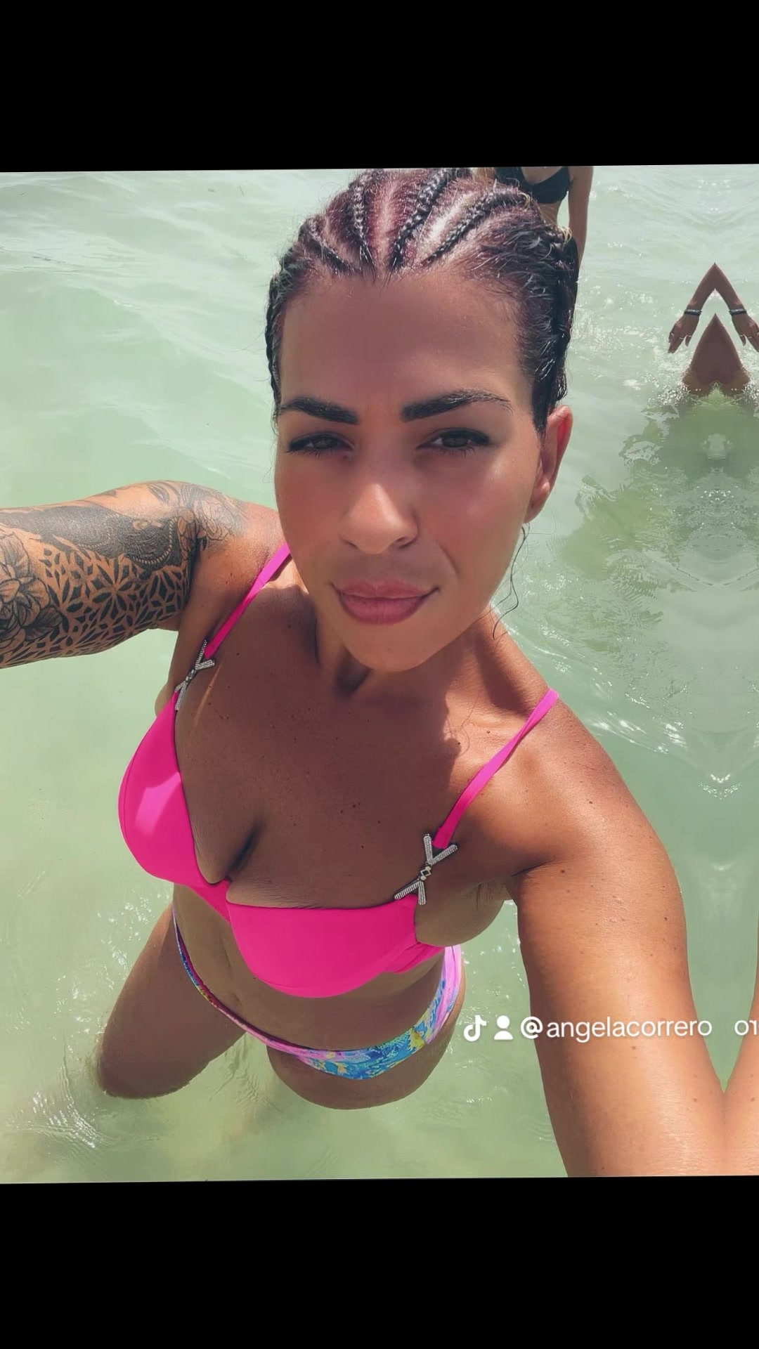 @Angela Correro