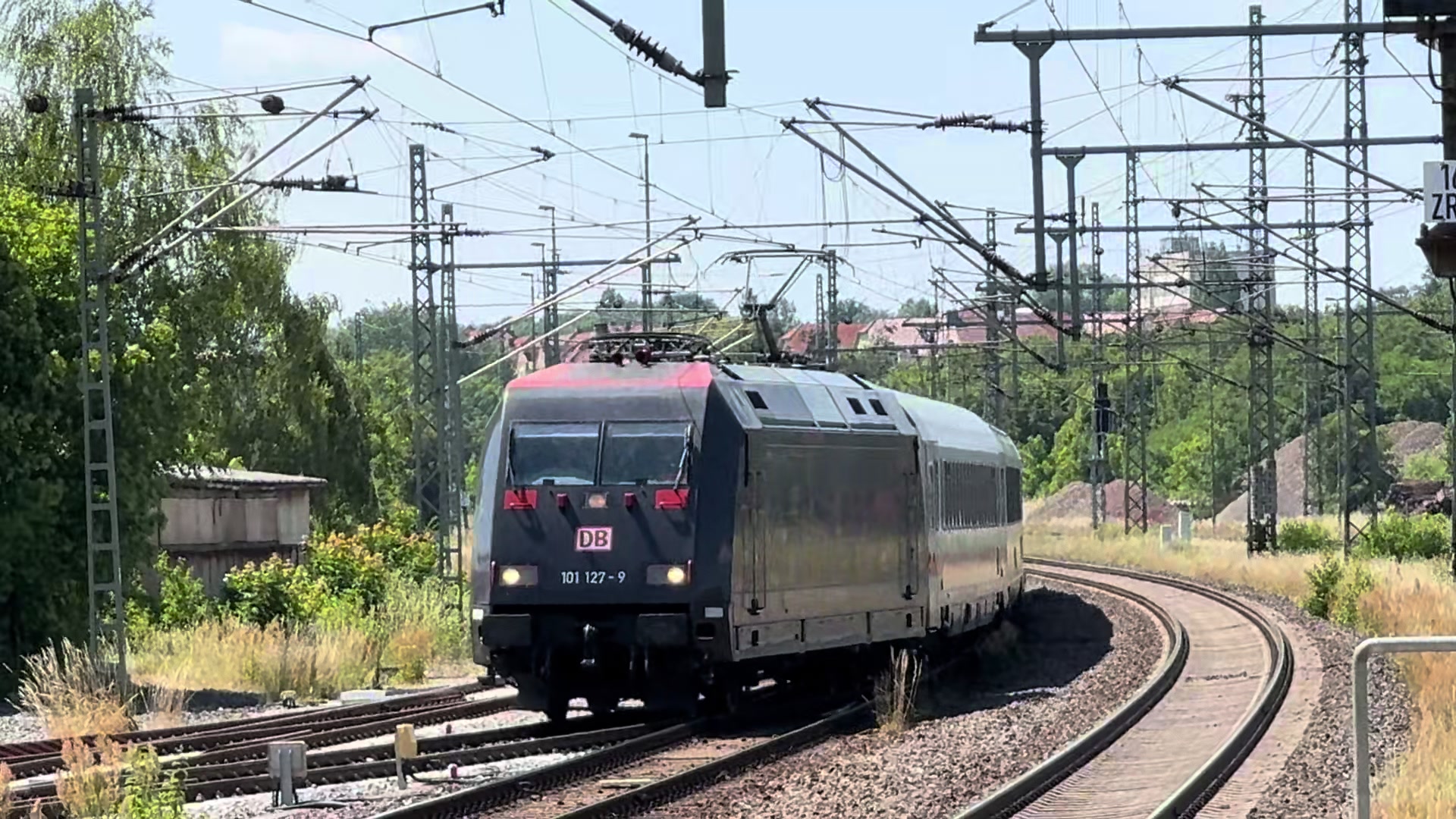 @Trainspotter
