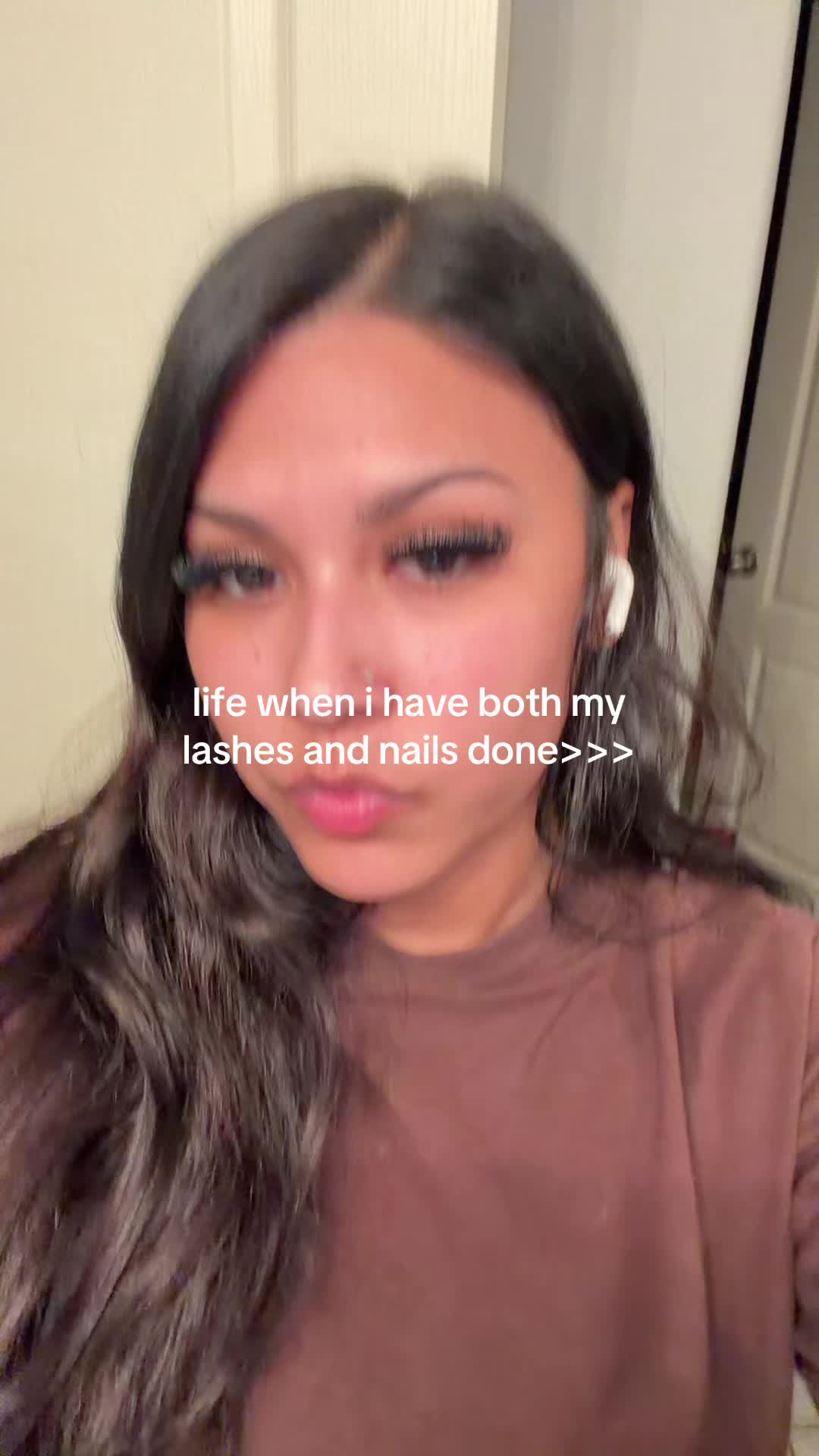 @Isabella
