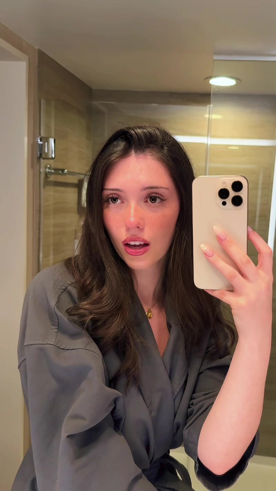 @veronica