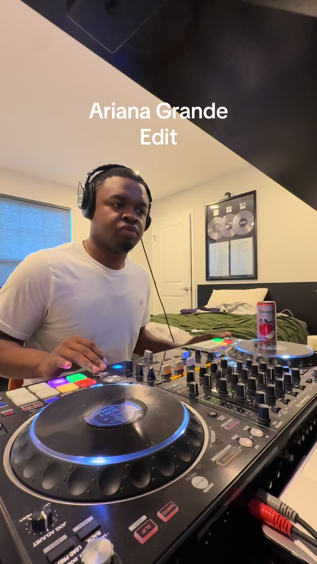 @DJ Vic