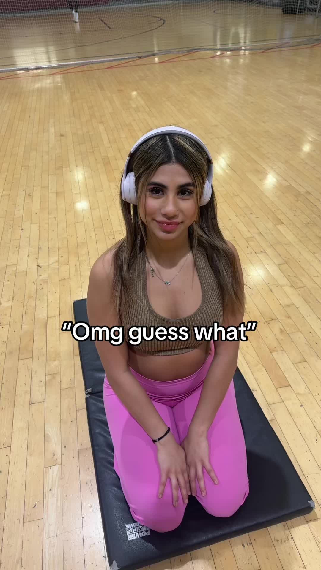 @Ari 🏀
