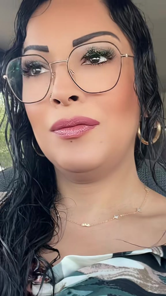 @Henda femme forte