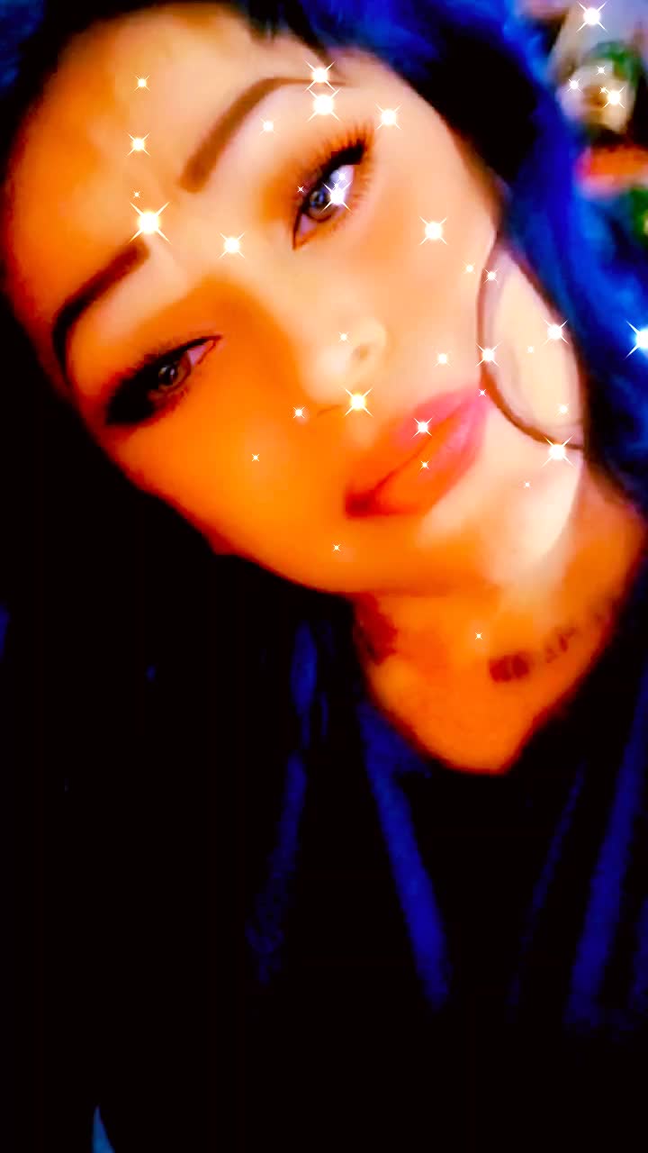 @Chikistrikis