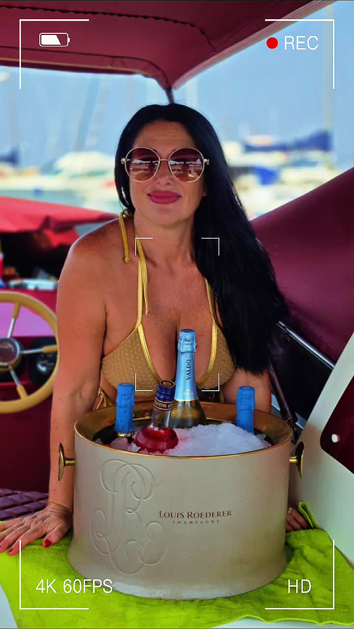 @mimmotiziana