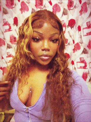 @🧝🏾&zwj;♀️.