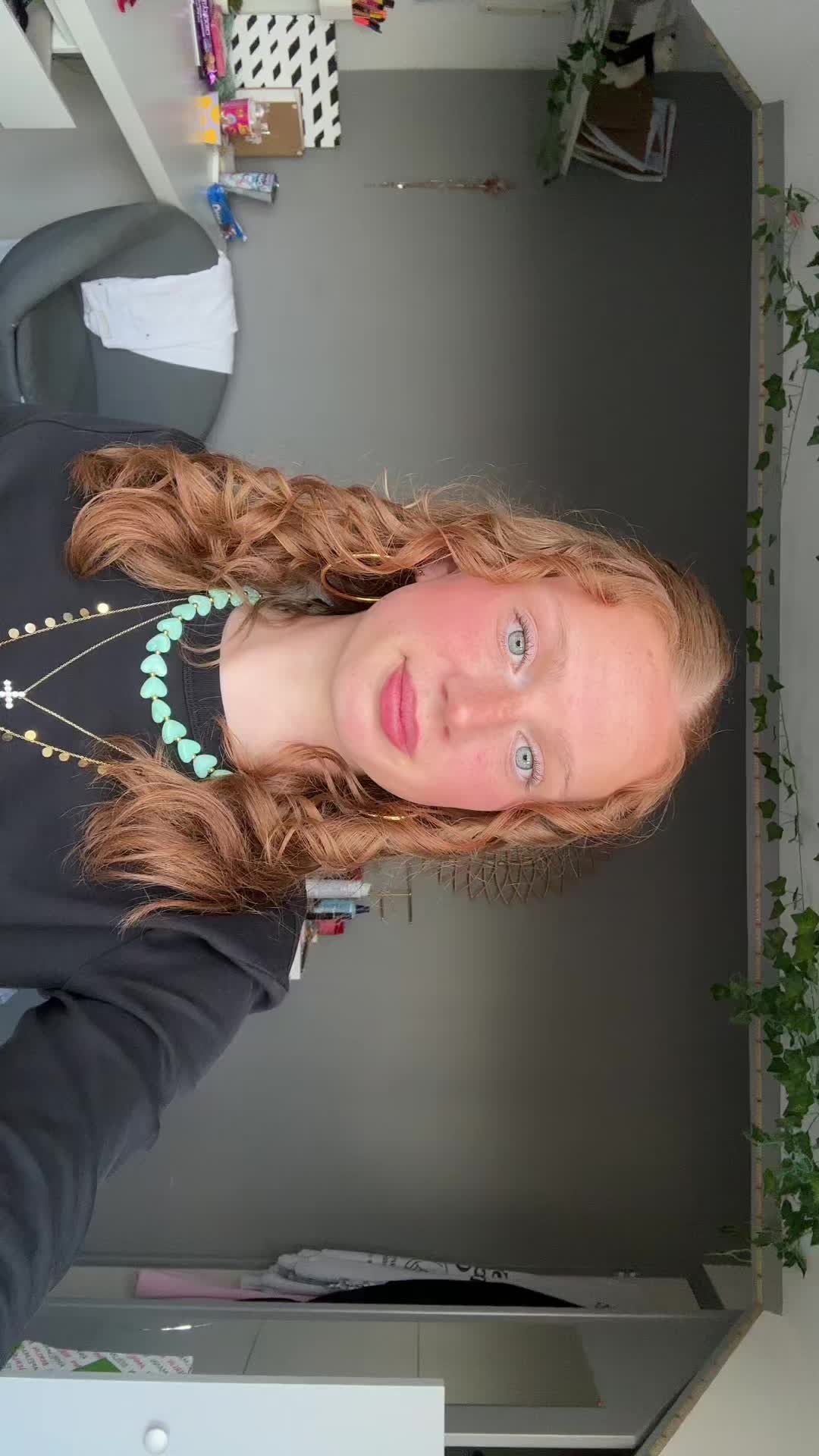 @⧗ Fleur ⍟