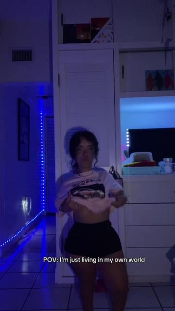 @⋆˙⟡Lauren⋆˙⟡