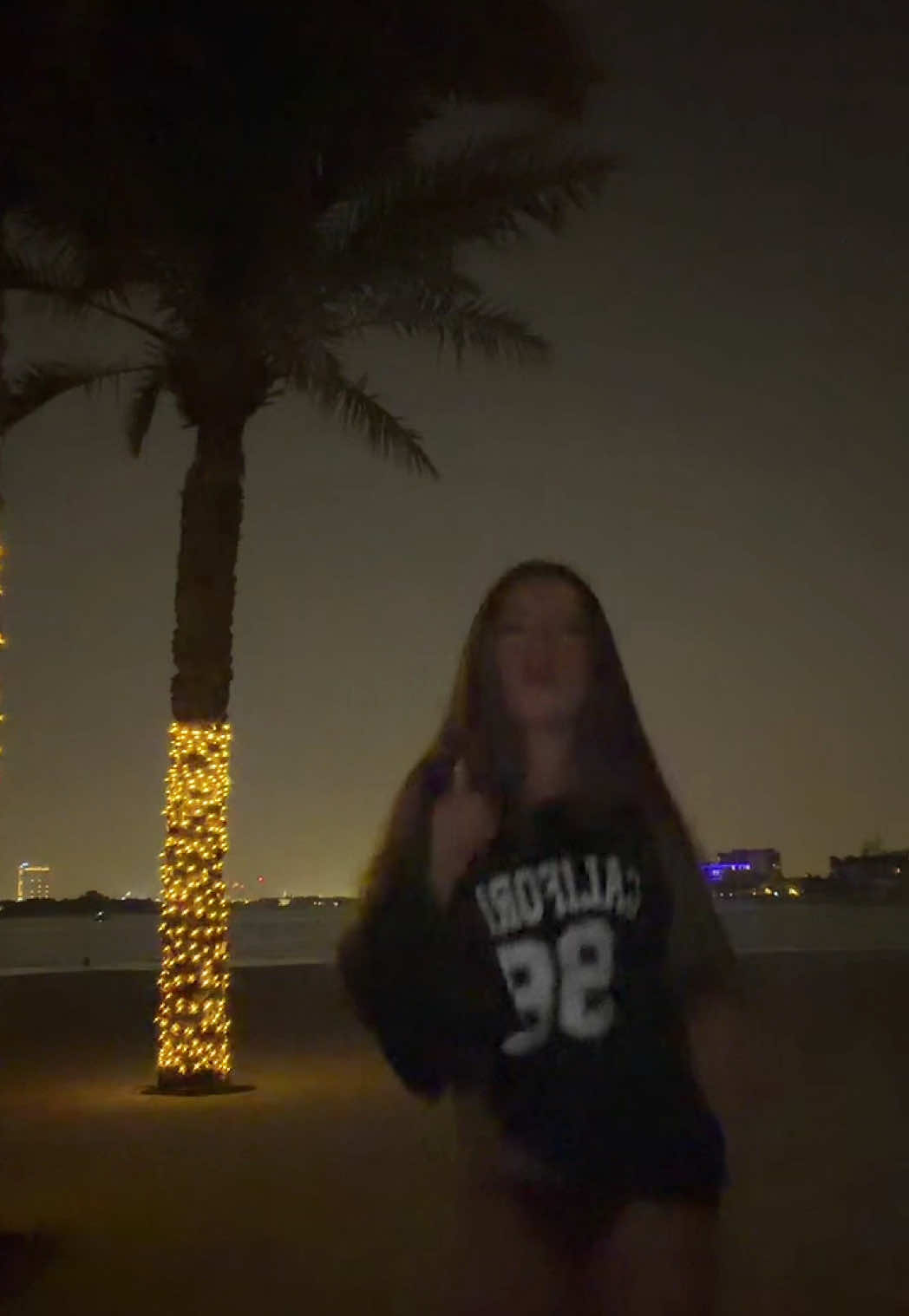 @𝐭𝐨𝐧𝐢