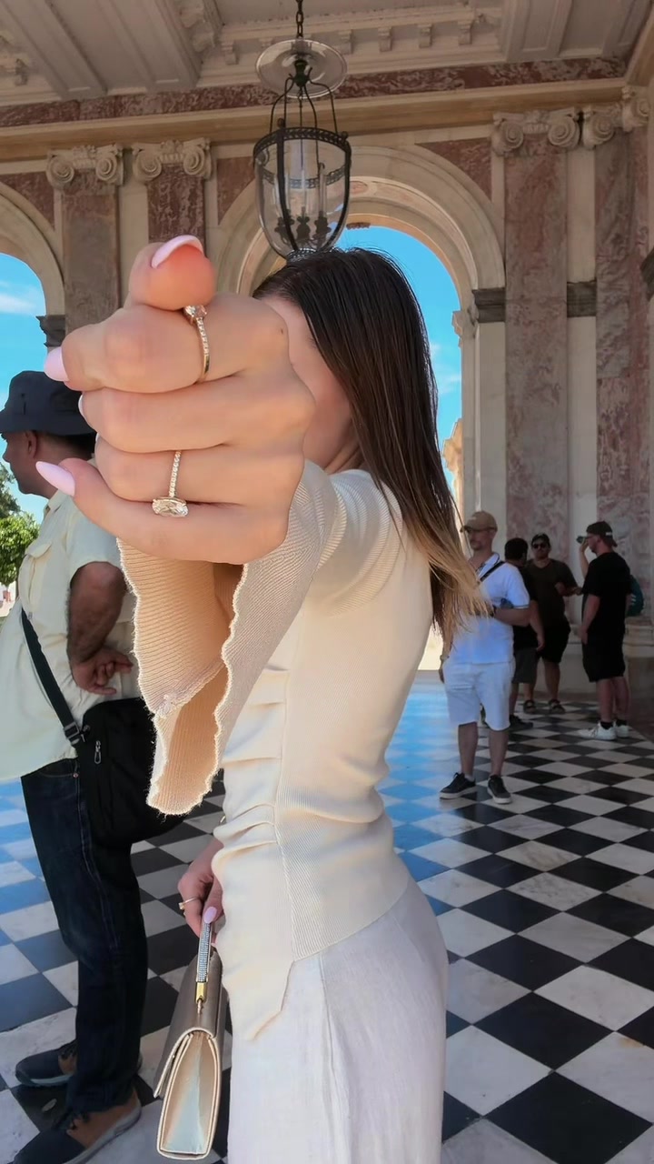 @slavaclaire