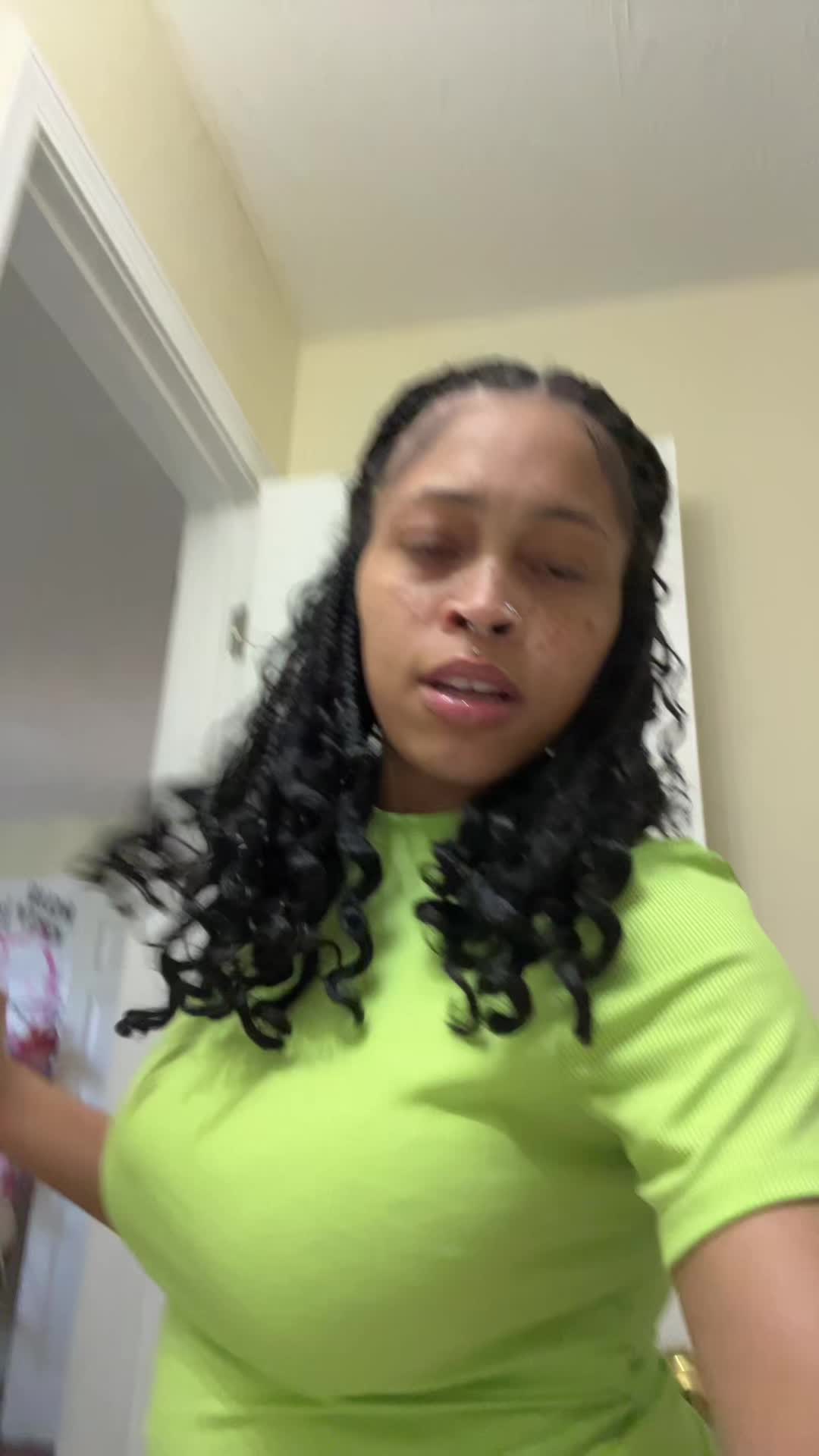 @Sharae