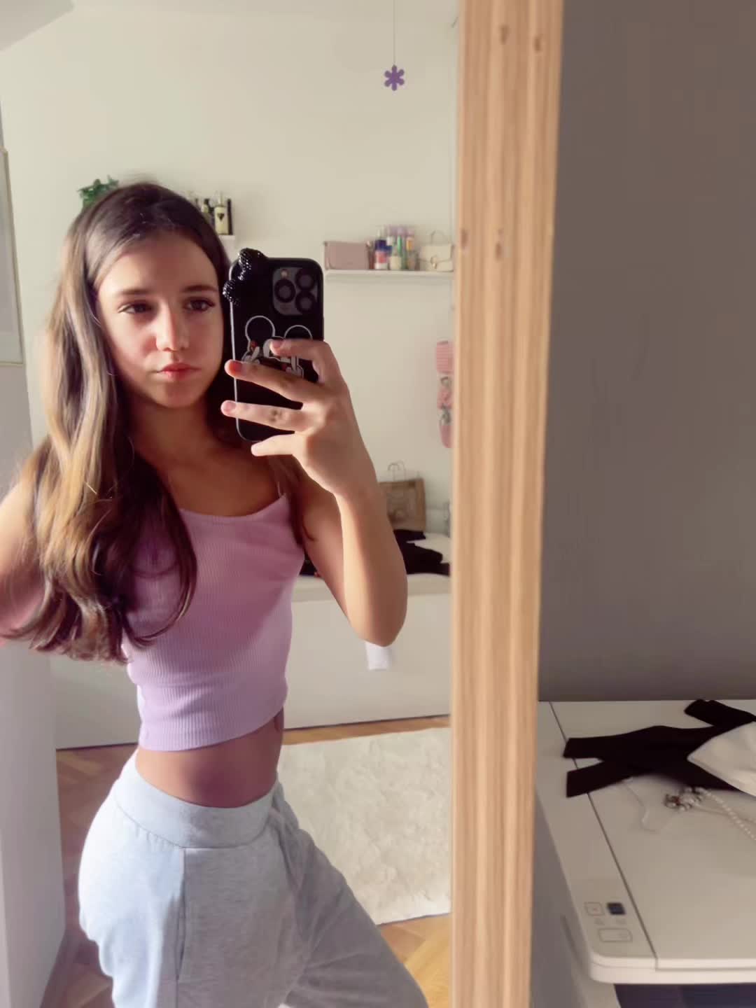 @👸🏽