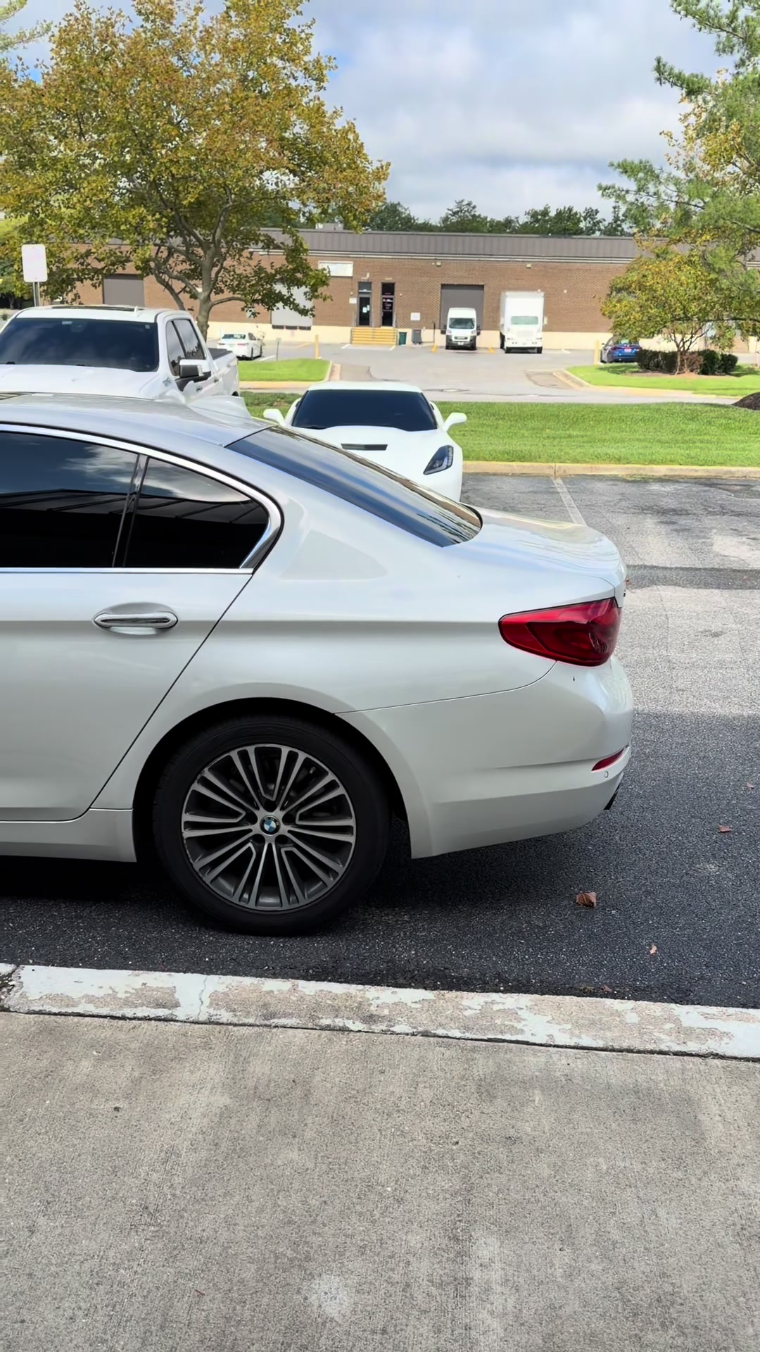 @Shadedarker_windowtinting