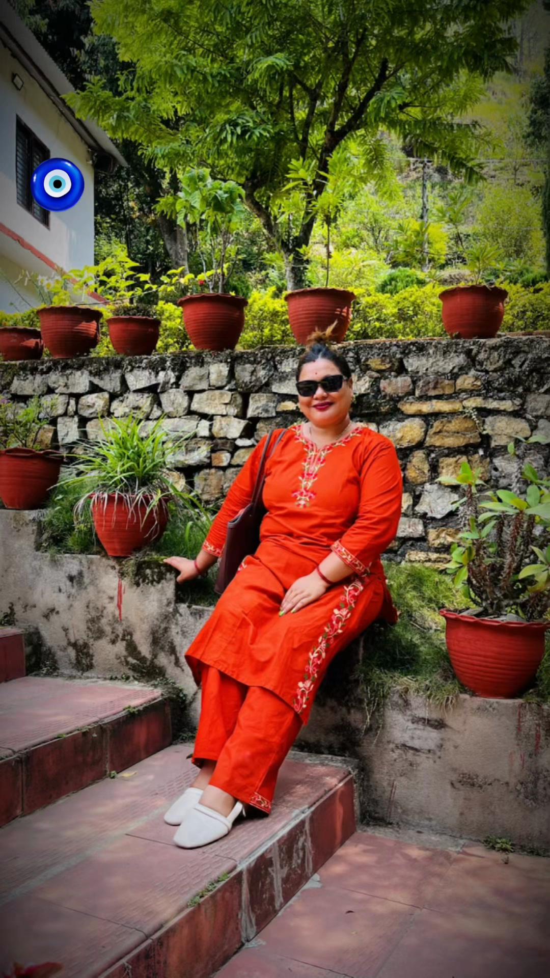 @राधा सेन ठकुरि 🧿🫶
