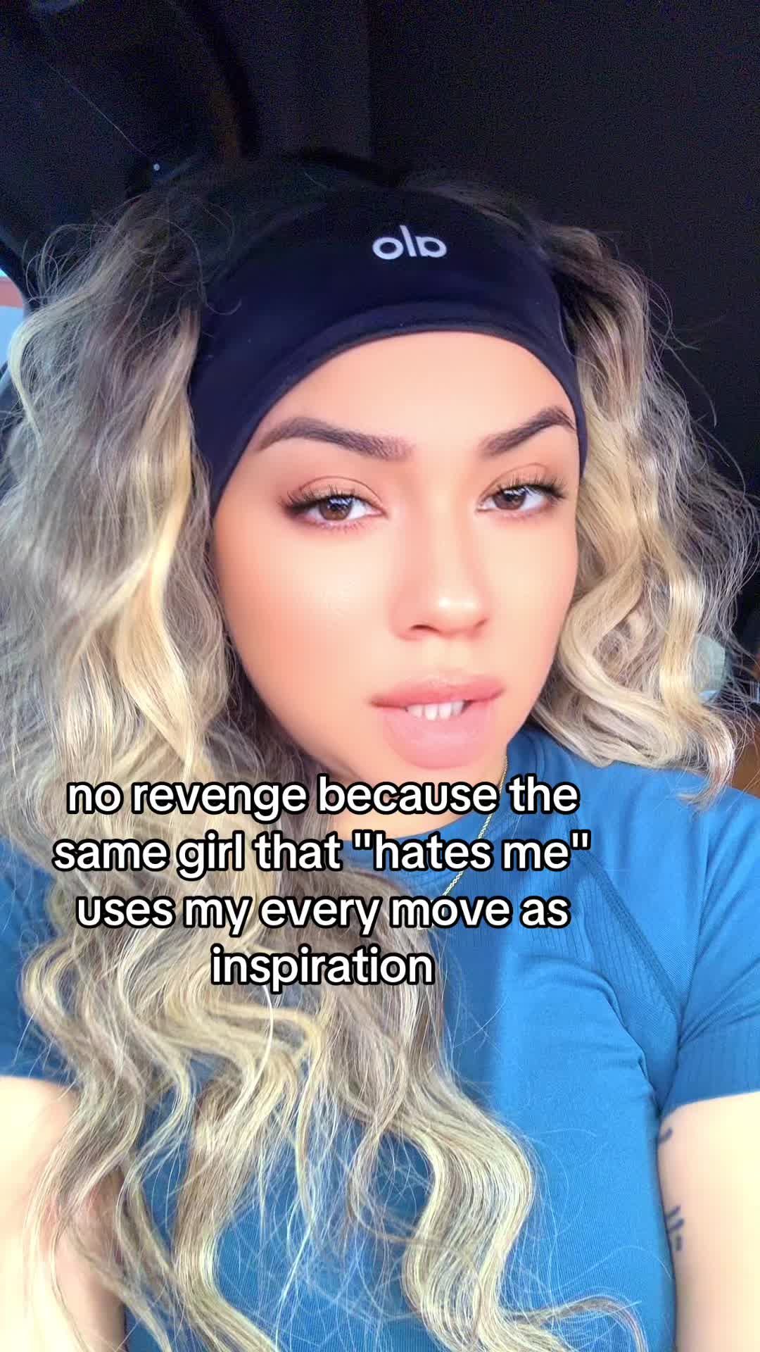 @Mely 💫