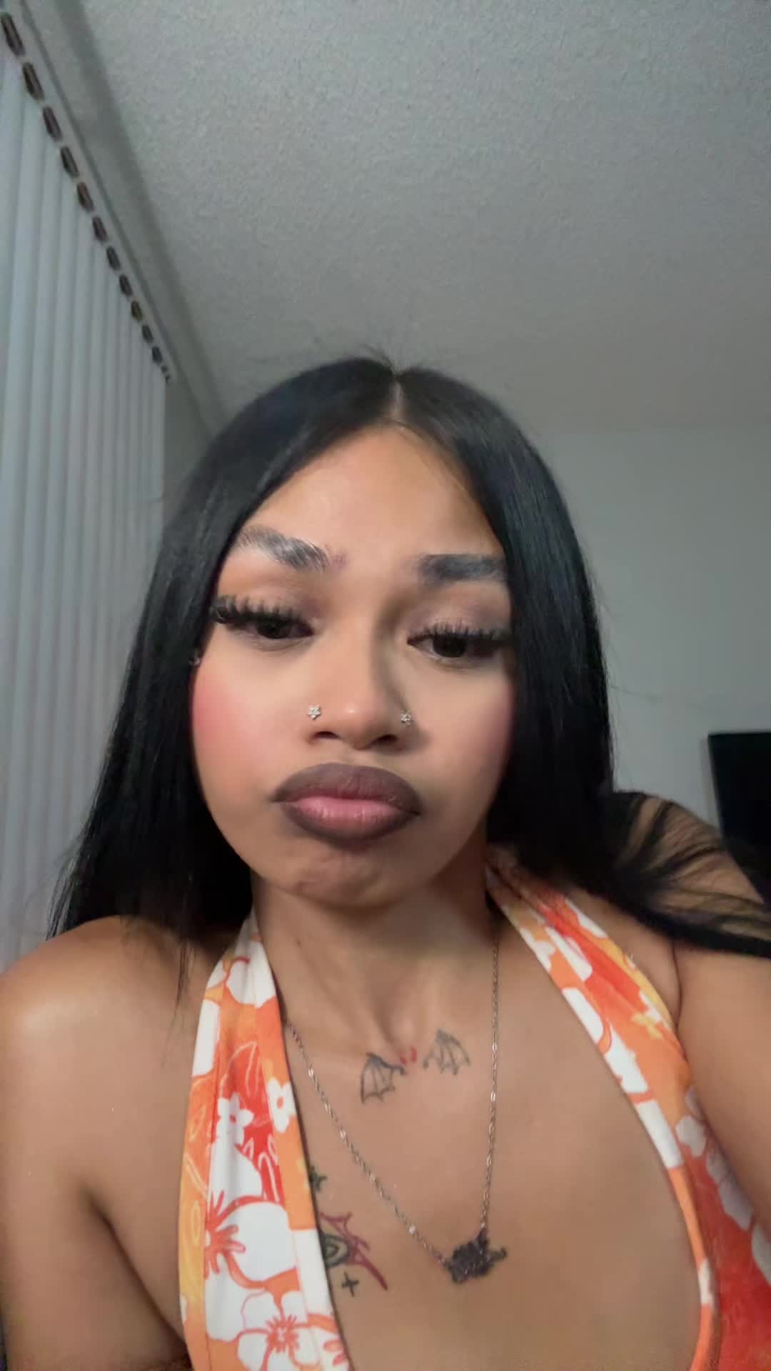 @allieee