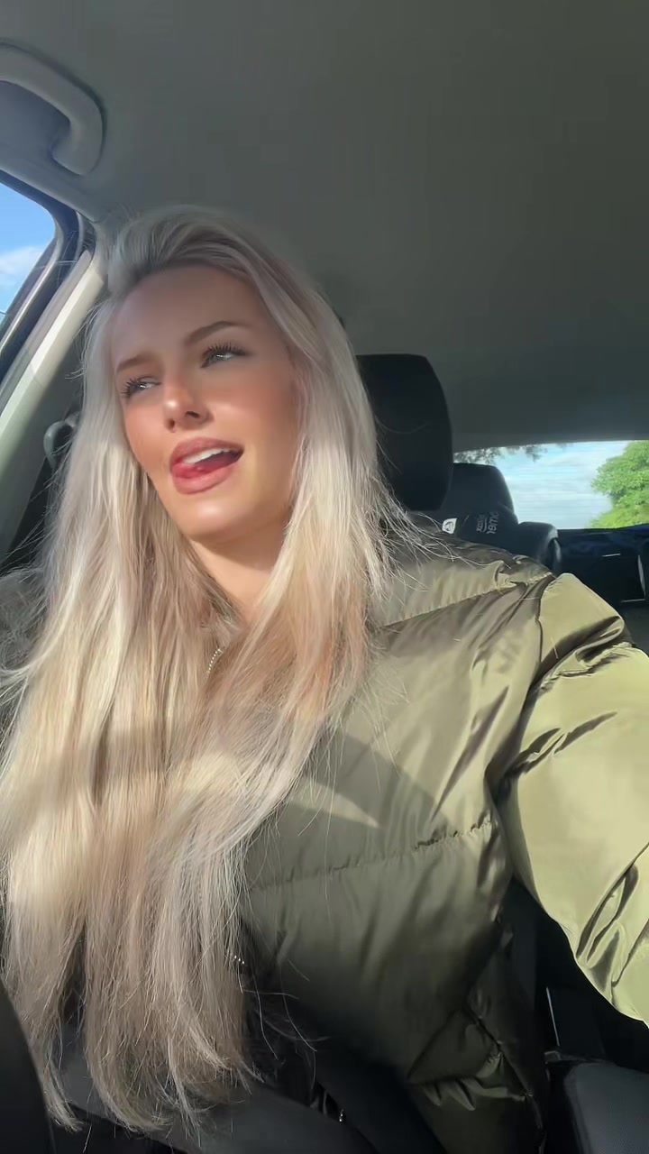 @Viviisbroken