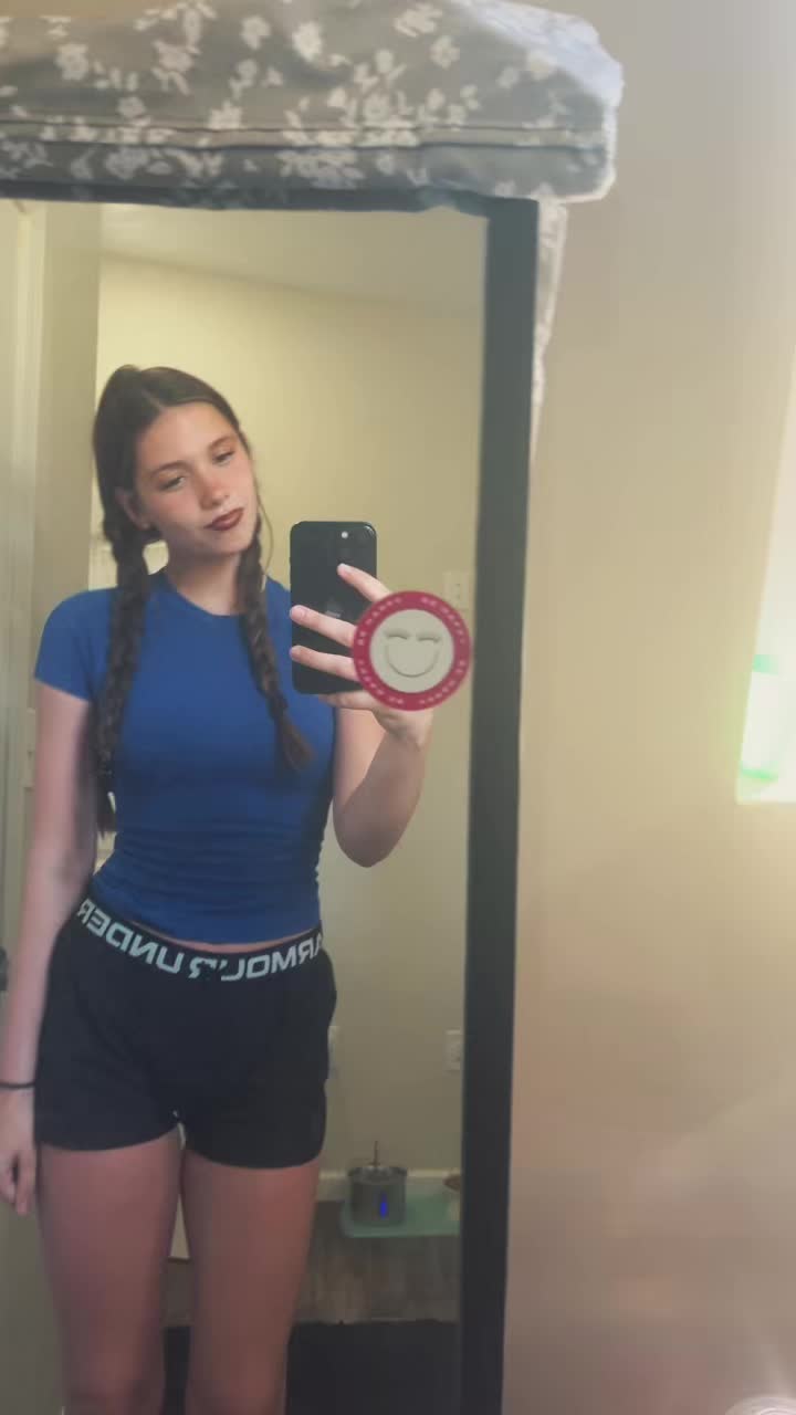 @dakotafife