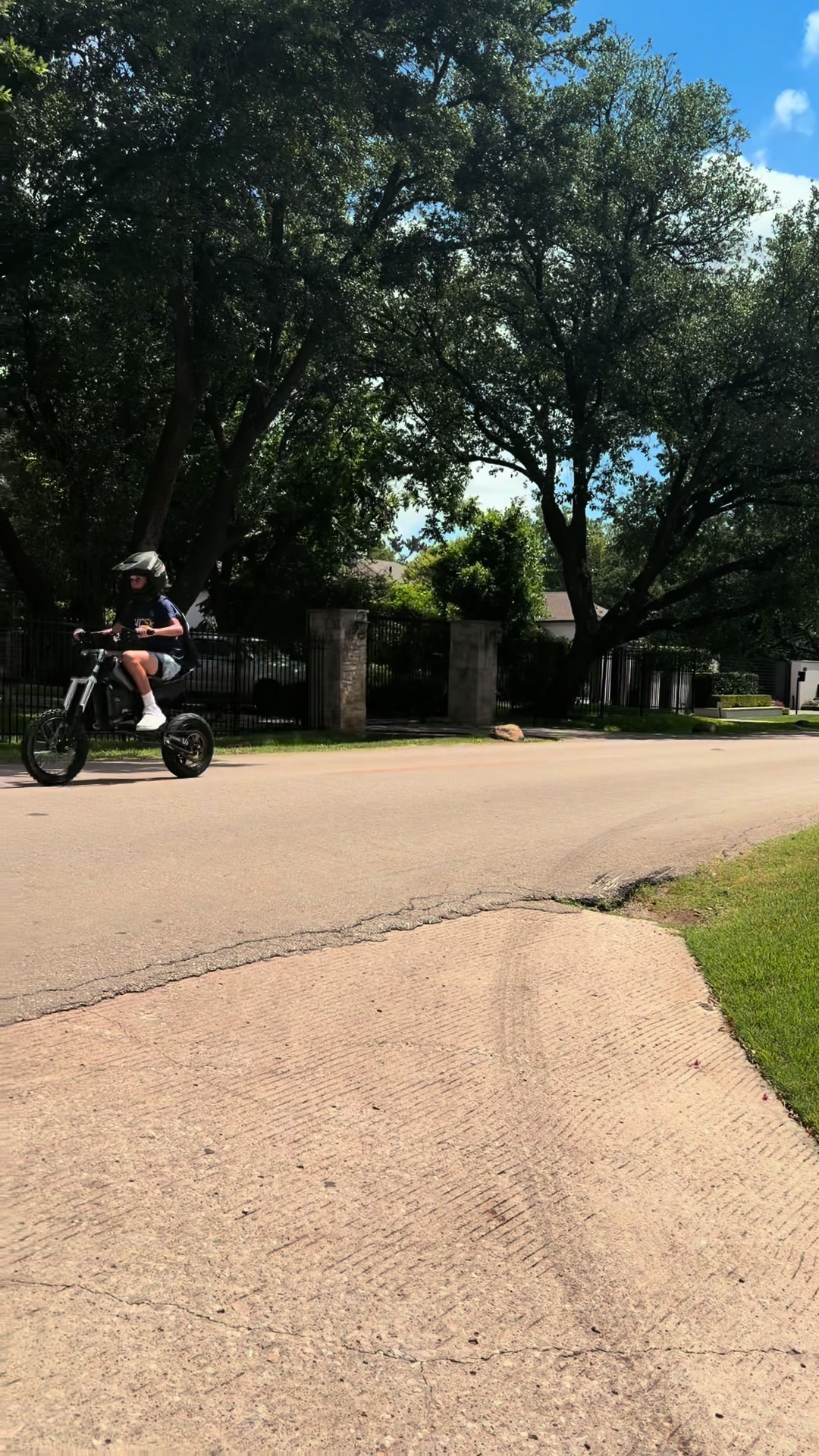 @Dtx.rzr