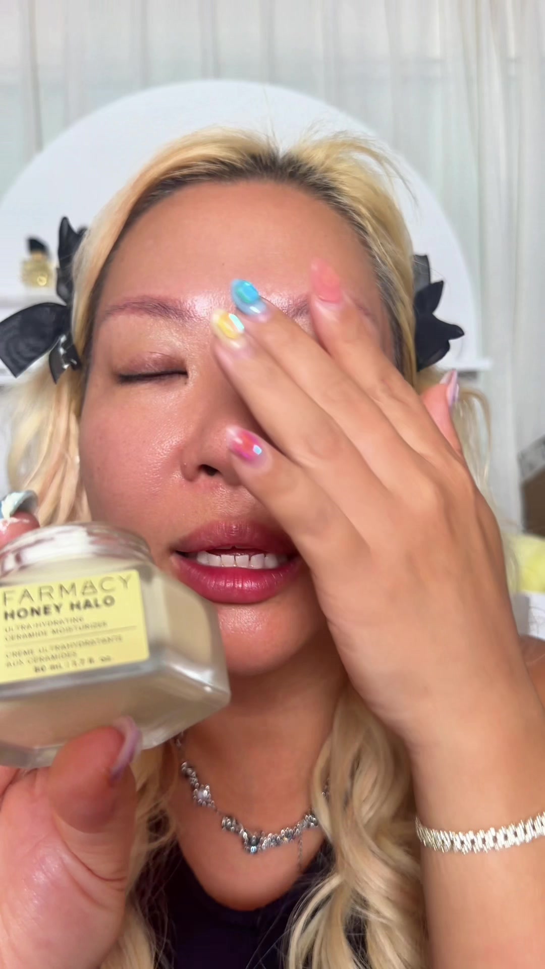 @Honey | Skincare-Led Beauty