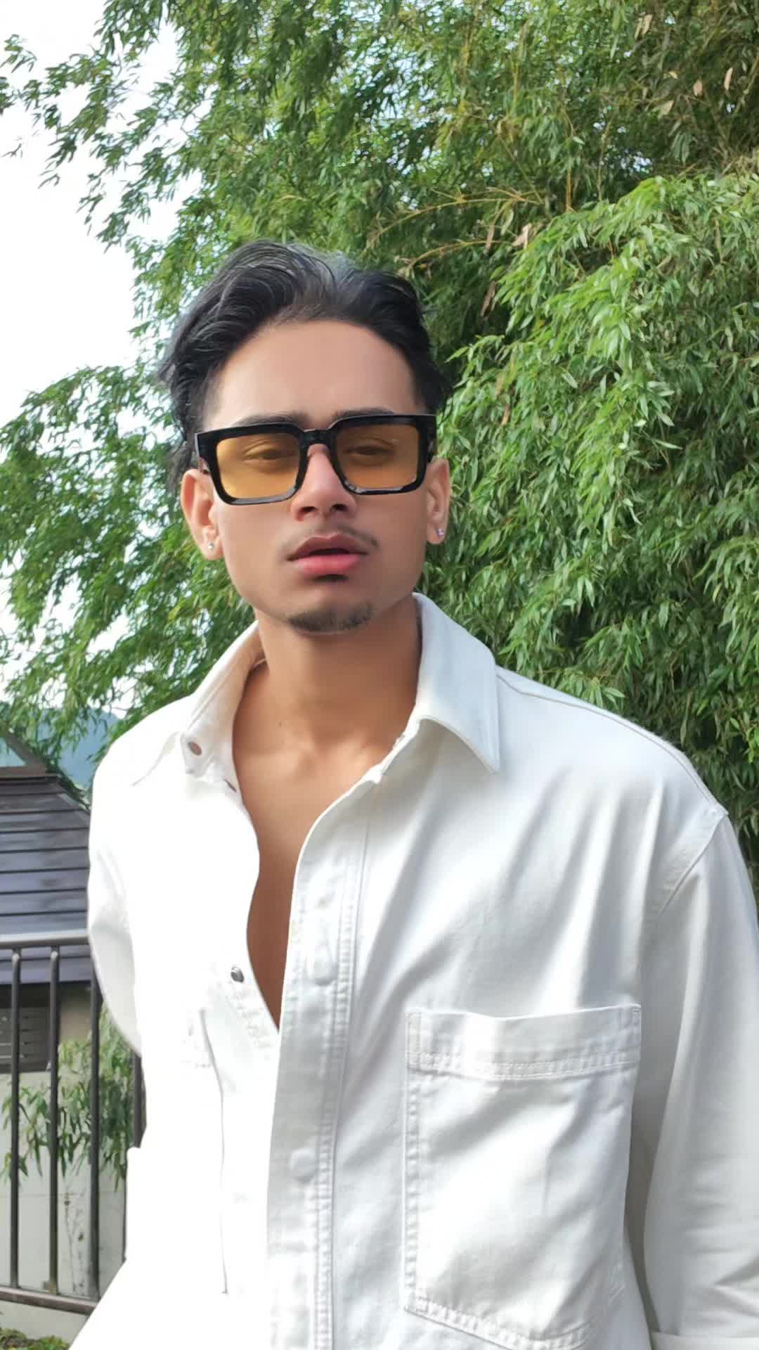 @11:00😇