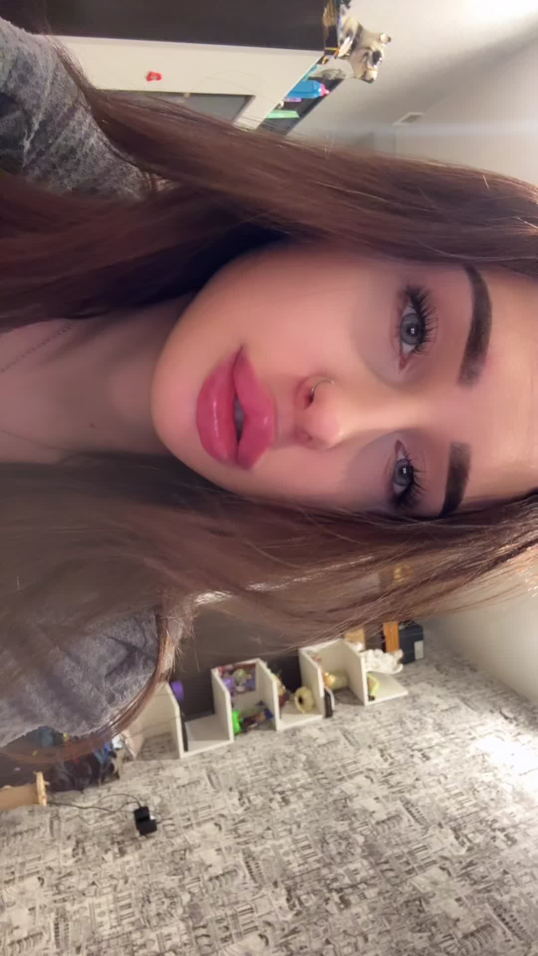 @⚜️