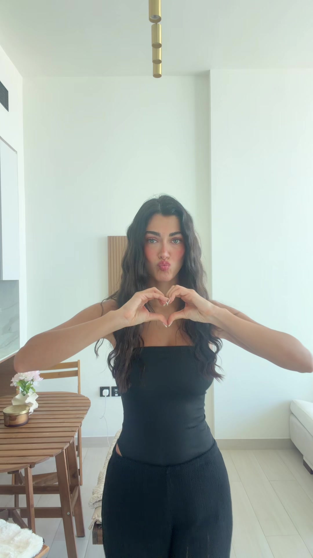 @sarinaghn
