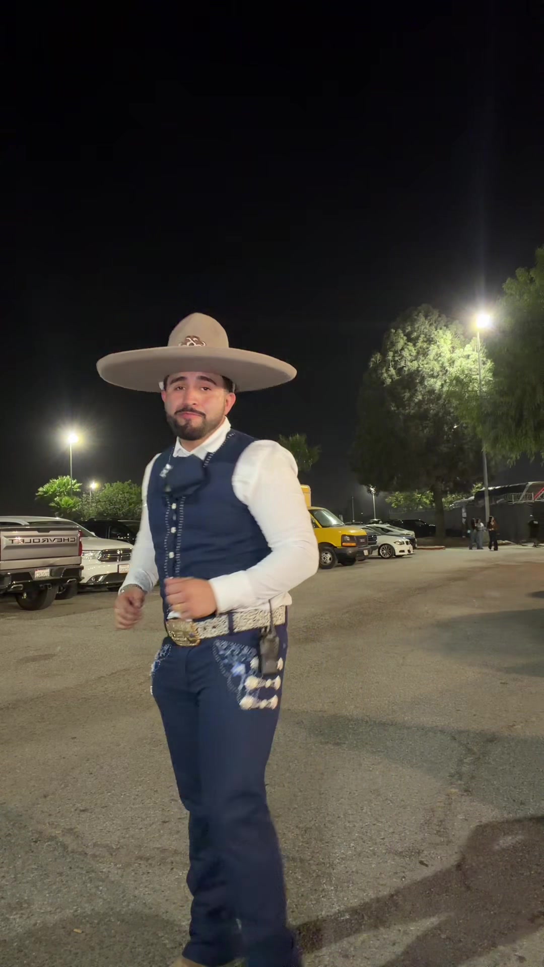 @Gustavo Montoya