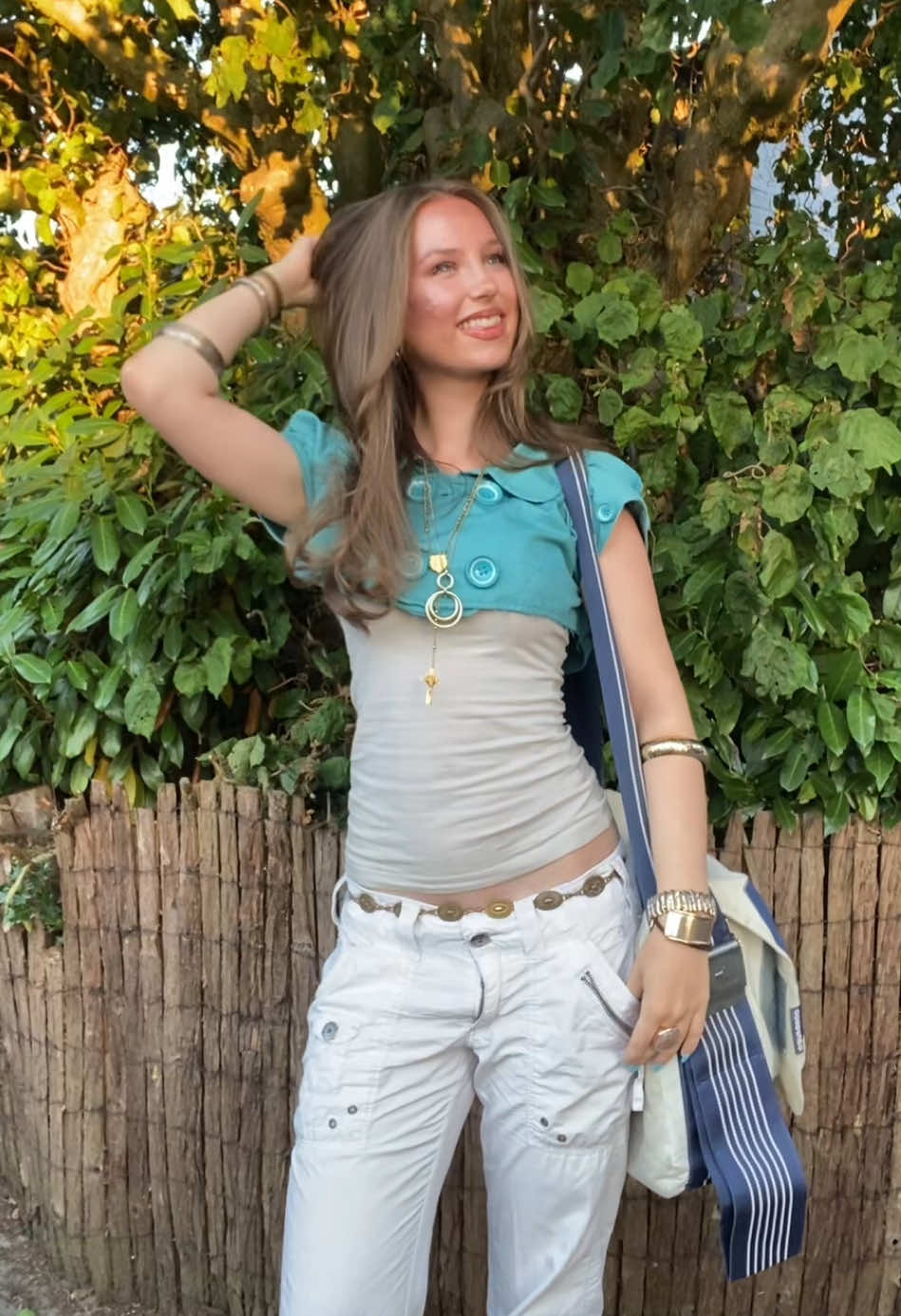 @Lara-Maria