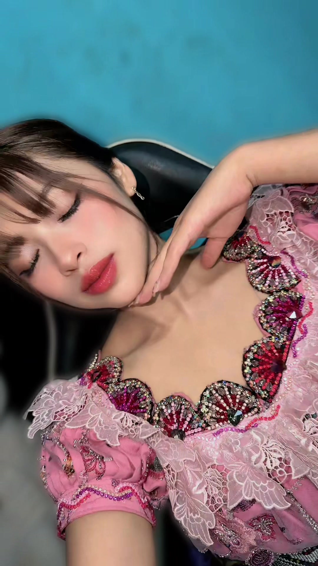 @๐๐ค=๐จ๐ฎ๐ท๐ธ๐ป๐