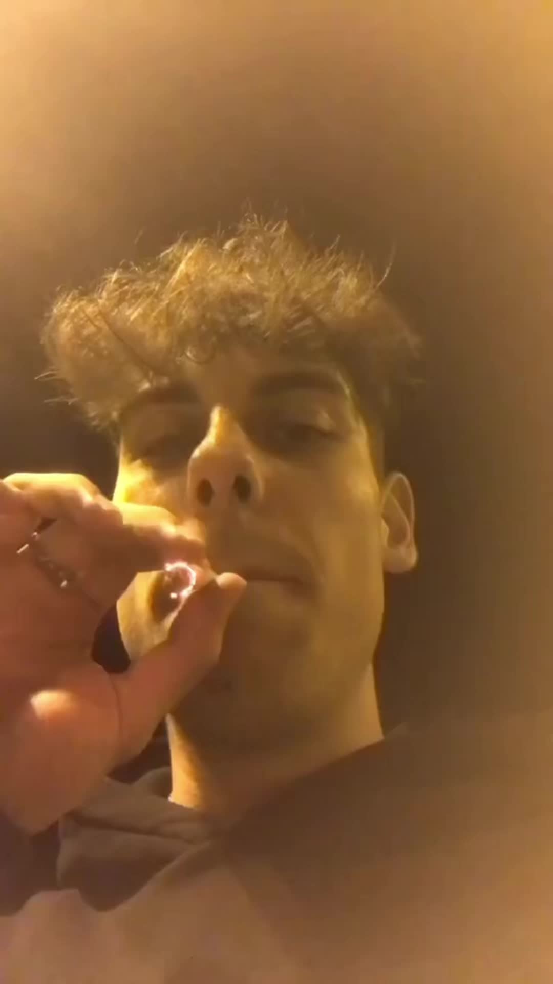 @Yannikwlfl